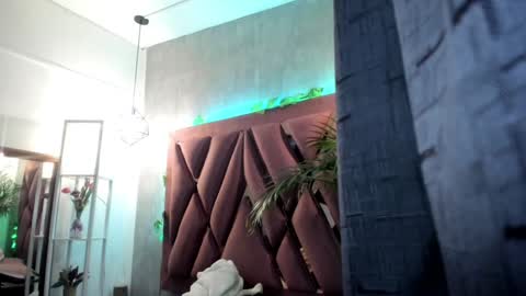 Snapshot of megan_inked_ chatting on 8, 2, 2025 online show from 8, 2, 2025