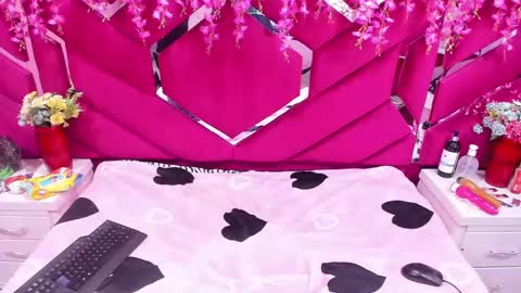 megan_latinn online show from 10, 1, 2025