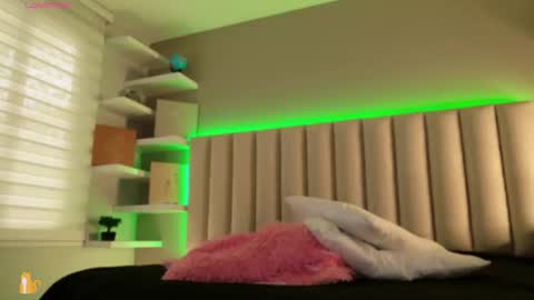     online show from 16, 9, 2025