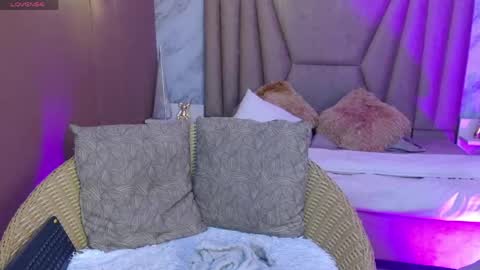 Snapshot of megan_saint chatting on 31, 5, 2026 megan_saint online show from 31, 5, 2026
