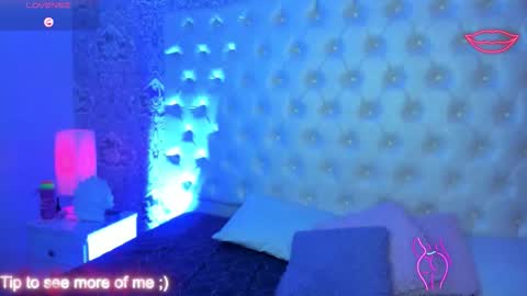 megan_tower online show from 10, 10, 2025