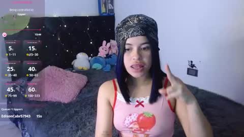 Carolina online show from 26, 11, 2025