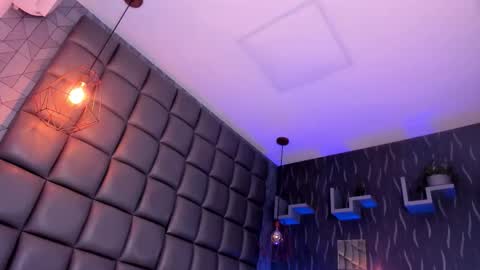 Megan online show from 10, 11, 2025