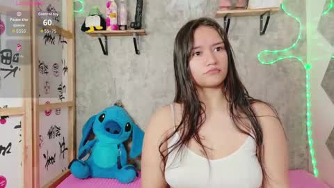 Snapshot of megan_xoxo1 chatting on 16, 12, 2025 Megan online show from 16, 12, 2025