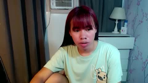 Snapshot of megan_younng chatting on 27, 5, 2026 MEGAN online show from 27, 5, 2026
