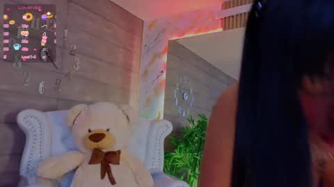 Megan  online show from 30, 11, 2025