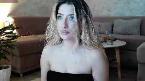 Megan online show from 14, 5, 2026