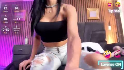 Snapshot of meganfoxxi_ chatting on 14, 10, 2025 MeganFOXXI online show from 14, 10, 2025