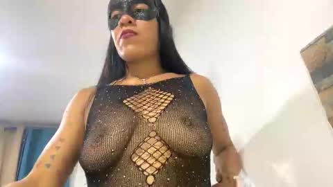 Snapshot of meganharry chatting on 2, 11, 2025 meganharry online show from 2, 11, 2025