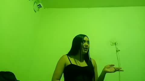 Snapshot of meganhot2004 chatting on 23, 2, 2025 meganhot2004 online show from 23, 2, 2025