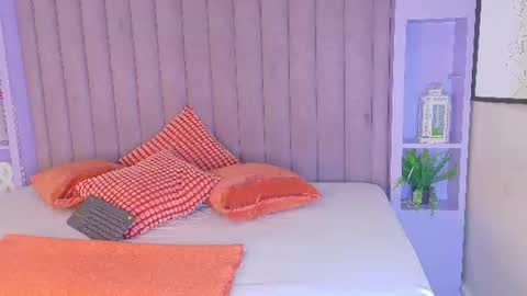Snapshot of meganlovee__ chatting on 8, 8, 2026 MEGAN online show from 8, 8, 2026