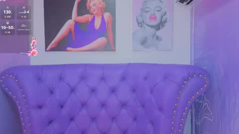 Snapshot of megann__up chatting on 15, 5, 2026 Megan online show from 15, 5, 2026