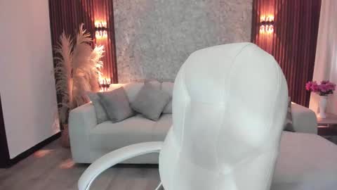 Megan  online show from 18, 12, 2025