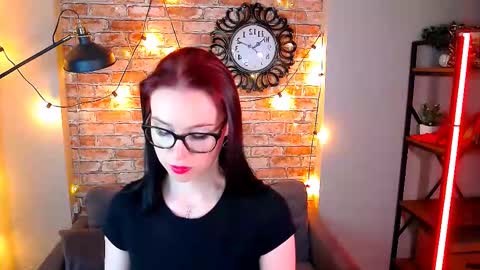 Snapshot of meganstones chatting on 3, 10, 2025 Megan online show from 3, 10, 2025