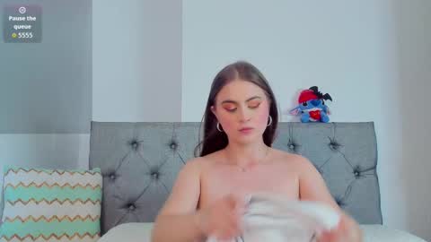 megansammy online show from 18, 11, 2025