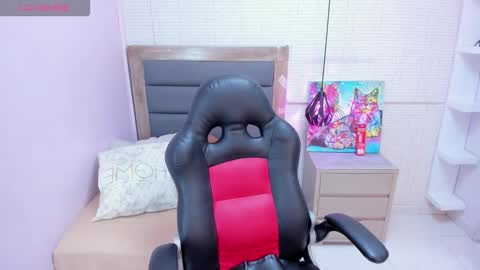 M E G A N  online show from 25, 10, 2025