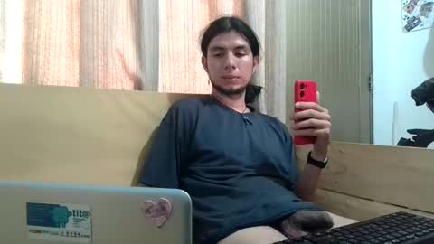 Snapshot of megasex13 chatting on 15, 12, 2025 Mathias online show from 15, 12, 2025