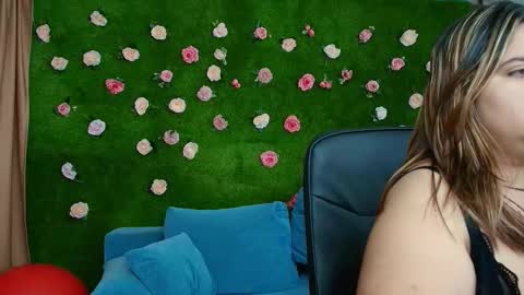 megatitts_ online show from 3, 11, 2025