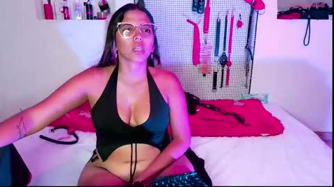 Your best slave  online show from 18, 2, 2025