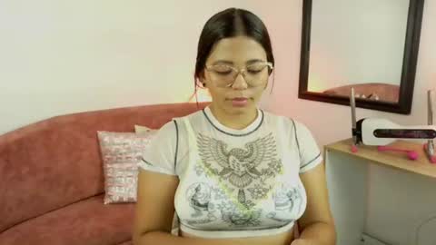Snapshot of meggan_greey chatting on 15, 6, 2026 Your best slave online show from 15, 6, 2026