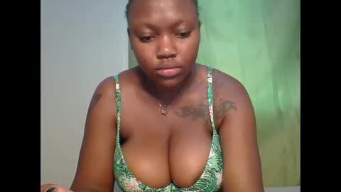 meghan_spice online show from 25, 9, 2025