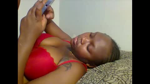 meghan_spice online show from 12, 10, 2025