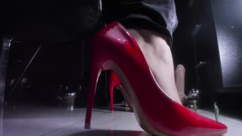 Snapshot of megoddessara chatting on 28, 7, 2026 Goddess Sara online show from 28, 7, 2026