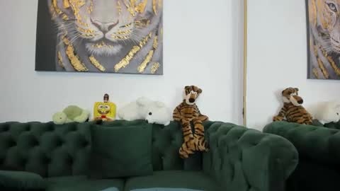 megpalmer online show from 18, 9, 2025