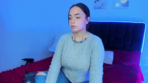 Snapshot of meily_oficial chatting on 27, 4, 2026 IG soymeily oficial online show from 27, 4, 2026