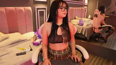 Snapshot of mekari_doll chatting on 3, 5, 2026 Mekari . online show from 3, 5, 2026
