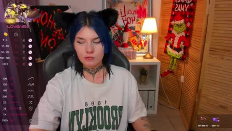 Snapshot of mekurisu chatting on 17, 12, 2024 mekurisu online show from 17, 12, 2024