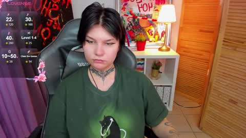 Snapshot of mekurisu chatting on 28, 1, 2025 mekurisu online show from 28, 1, 2025