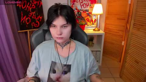 Snapshot of mekurisu chatting on 2, 2, 2025 mekurisu online show from 2, 2, 2025