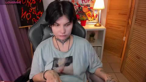 Snapshot of mekurisu chatting on 2, 2, 2025 mekurisu online show from 2, 2, 2025