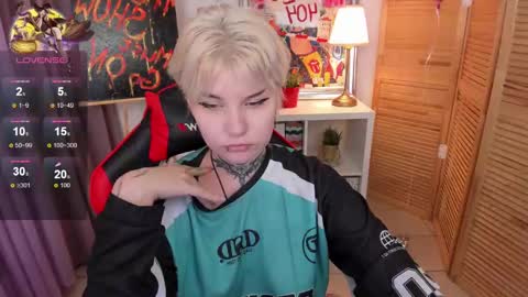 Snapshot of mekurisu chatting on 10, 3, 2025 mekurisu online show from 10, 3, 2025