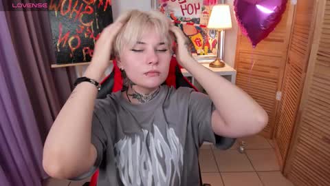 Snapshot of mekurisu chatting on 11, 3, 2025 mekurisu online show from 11, 3, 2025