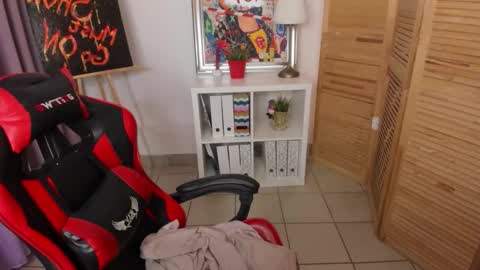 Snapshot of mekurisu chatting on 27, 11, 2025 mekurisu online show from 27, 11, 2025