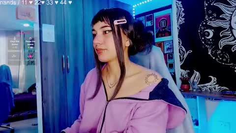 Melissa  -  -  Please help me to reach 100 thumbs up online show from 8, 1, 2025