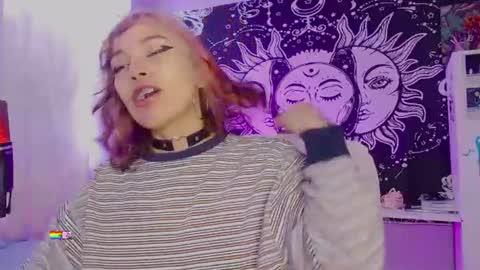 Melissa  -  -  Please help me to reach 100 thumbs up online show from 13, 7, 2026