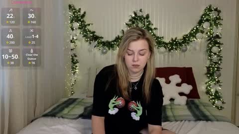 Snapshot of mel_nelson chatting on 12, 1, 2025 Mel online show from 12, 1, 2025