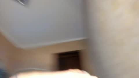  Start every day 2000 - 700 online show from 4, 4, 2026