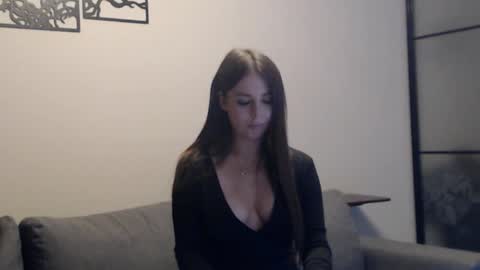 meladams online show from 20, 11, 2025