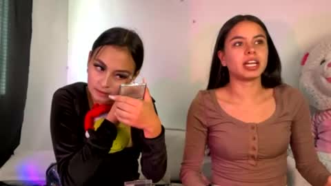 Snapshot of melani_bear chatting on 4, 7, 2026 MELANI online show from 4, 7, 2026