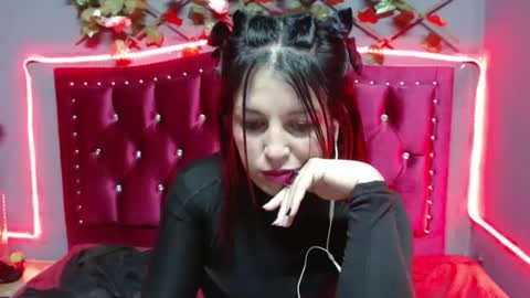 melani_cute01 online show from 25, 1, 2025