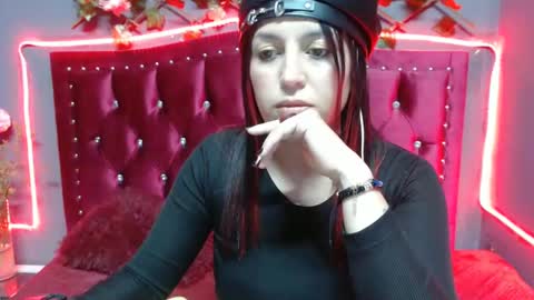 melani_cute01 online show from 9, 2, 2025