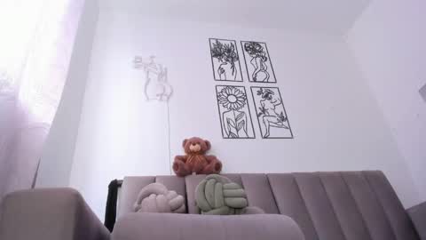 melani greyy online show from 6, 6, 2026
