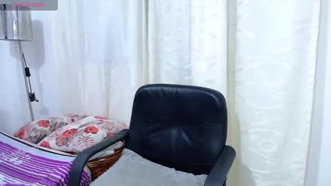 Snapshot of melaniacosta chatting on 22, 12, 2024 melani online show from 22, 12, 2024