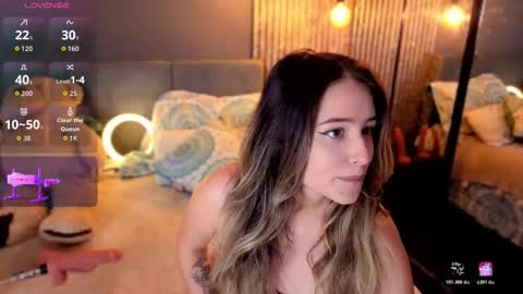 Snapshot of melanie__5 chatting on 6, 11, 2025 Melanie Baez online show from 6, 11, 2025