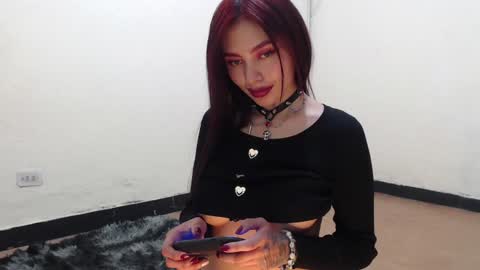 Snapshot of melanie_roux_ chatting on 28, 1, 2025 Melanie roux online show from 28, 1, 2025