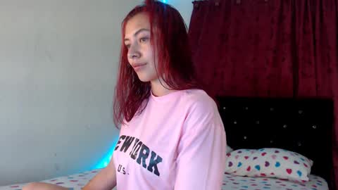 Snapshot of melanie_roux_ chatting on 10, 9, 2025 Melanie roux online show from 10, 9, 2025